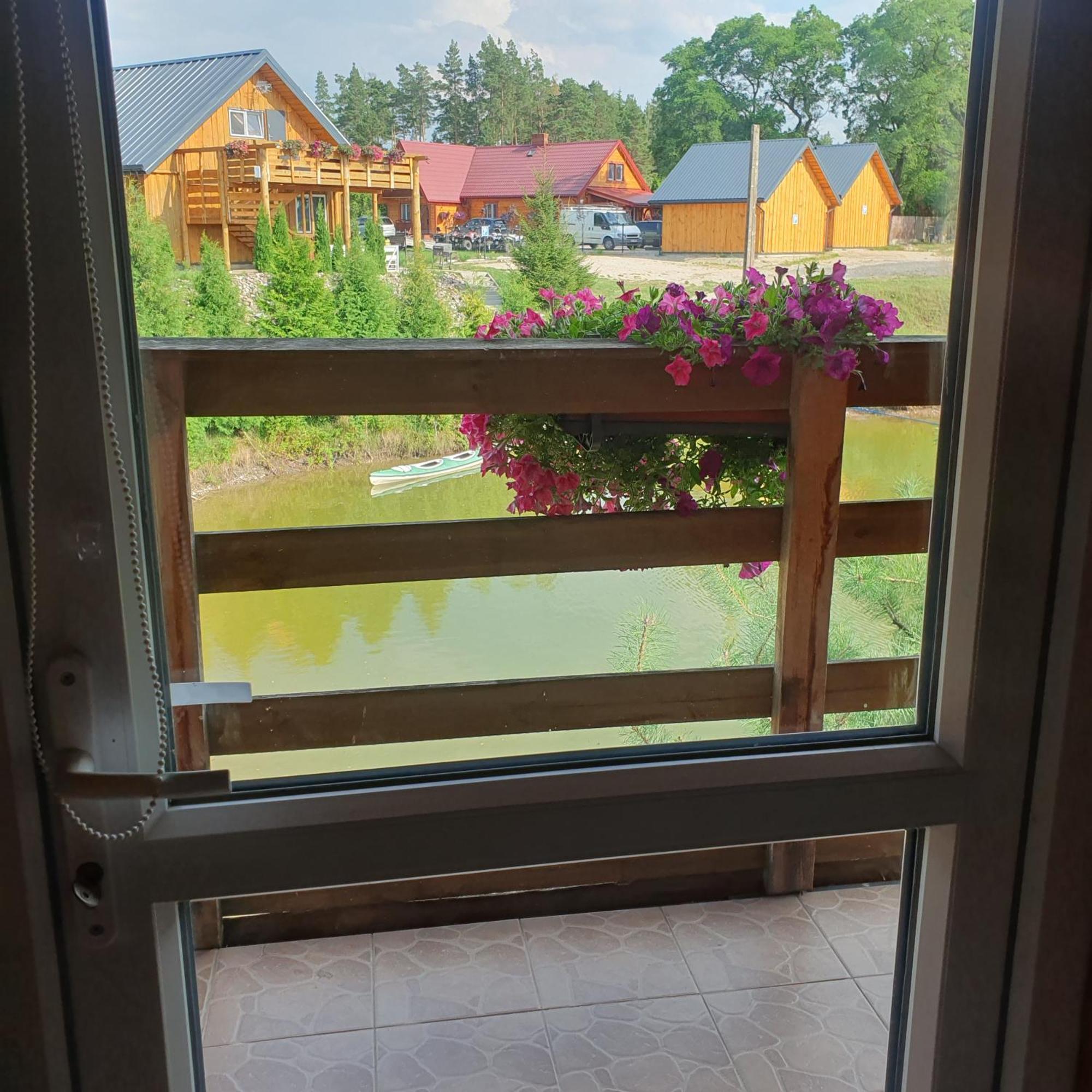Domek Pod Akacjami Szypliszki Exterior foto